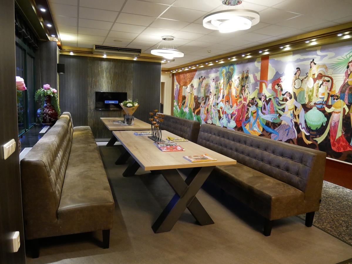 Hotel Het Oosten Alphen aan den Rijn Esterno foto