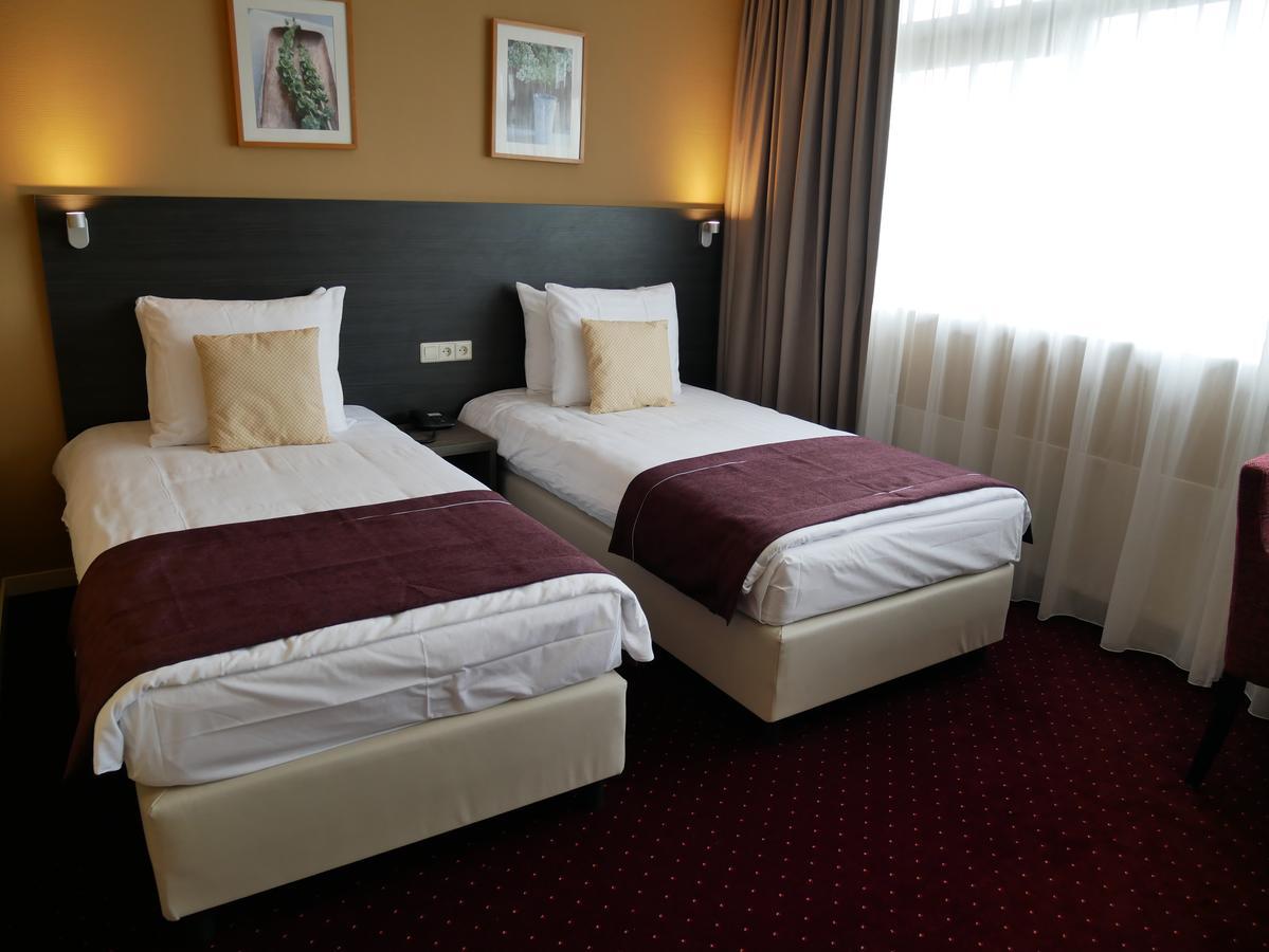 Hotel Het Oosten Alphen aan den Rijn Esterno foto